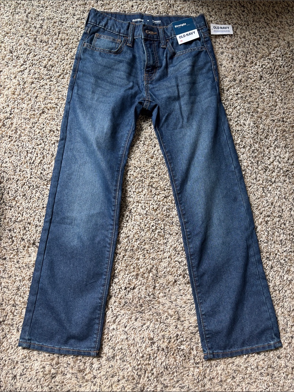 Old Navy Boys NWT Size 10 blue jeans. Straight Leg.